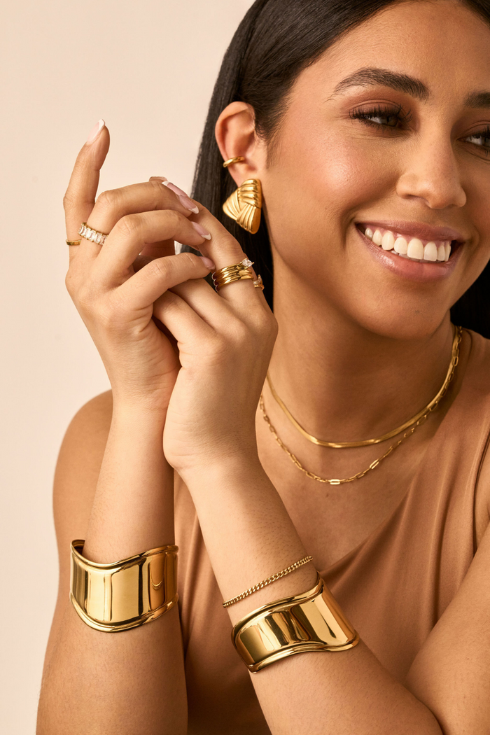Nora Glossy Cuff - Gold