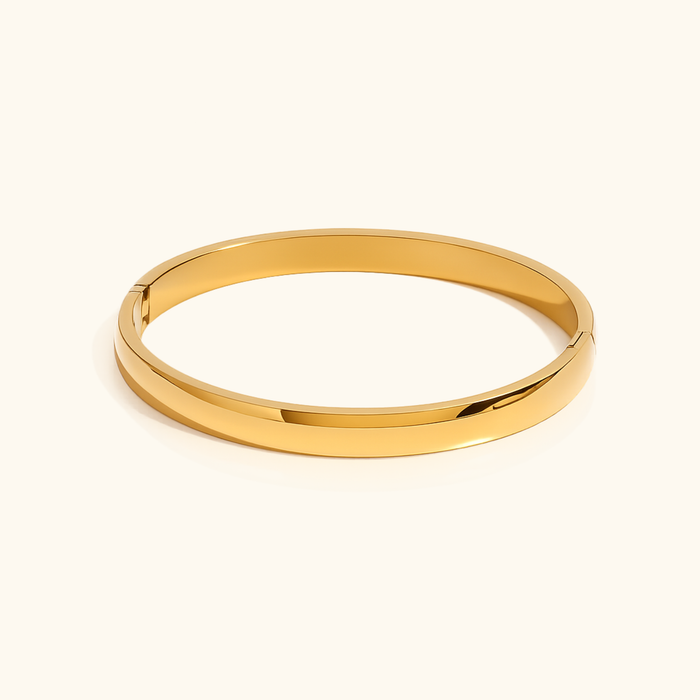 Esme Classic Gold Bangle