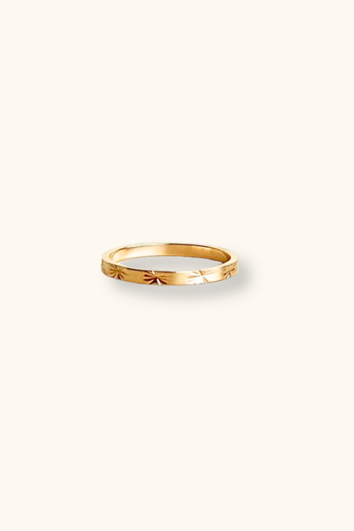 Sienna Slim Star Ring | 18K Gold Plated