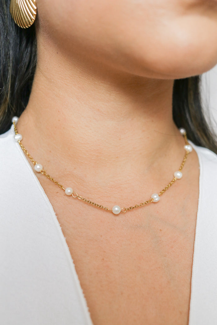 Lulu Pearl Bead Necklace