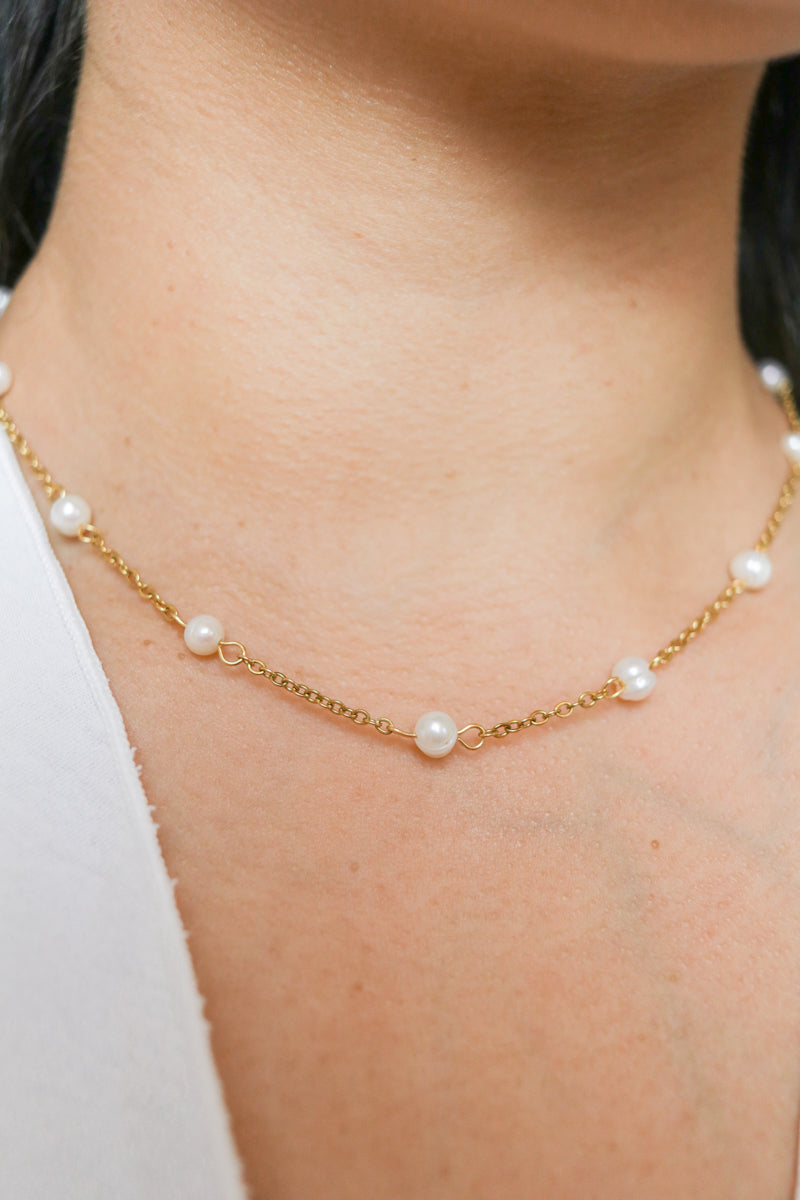 Lulu Pearl Bead Necklace
