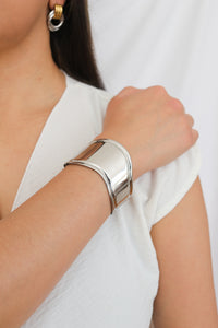 Nora Glossy Cuff - Silver