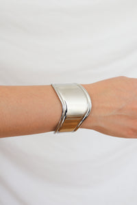 Nora Glossy Cuff - Silver