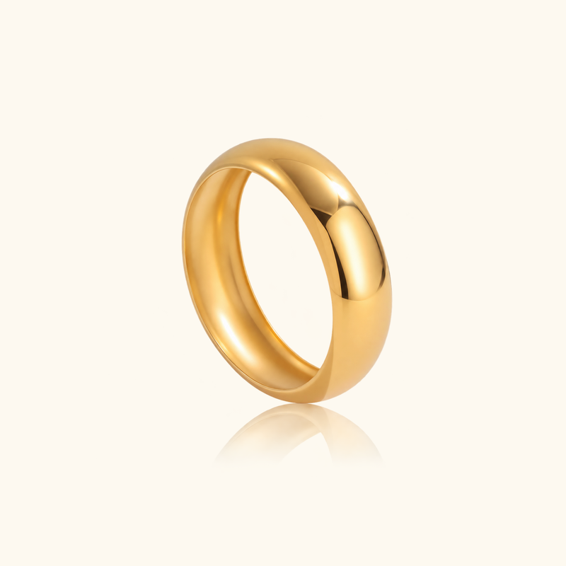 Cleo Gold Bangle