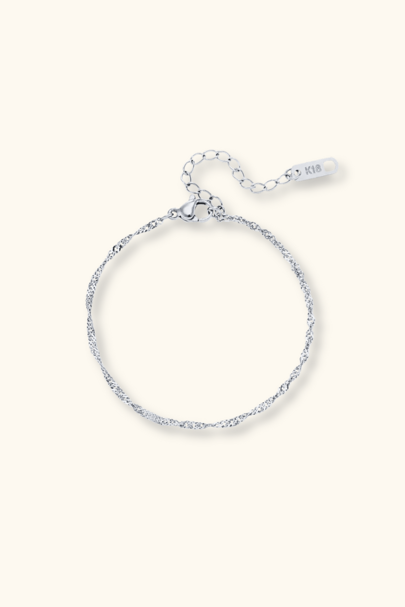 Delilah Dainty Twist Bracelet - Silver