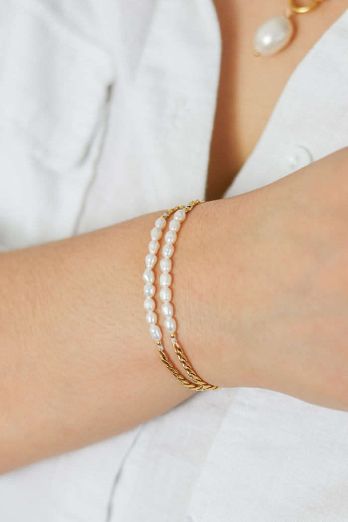 Isla Pearl Bracelet | 18K Gold Plated